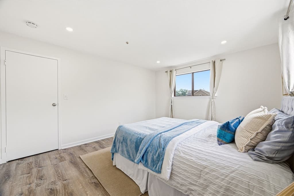 595 Revere Beach Pkwy # 40, Revere MA 02151 photo 29