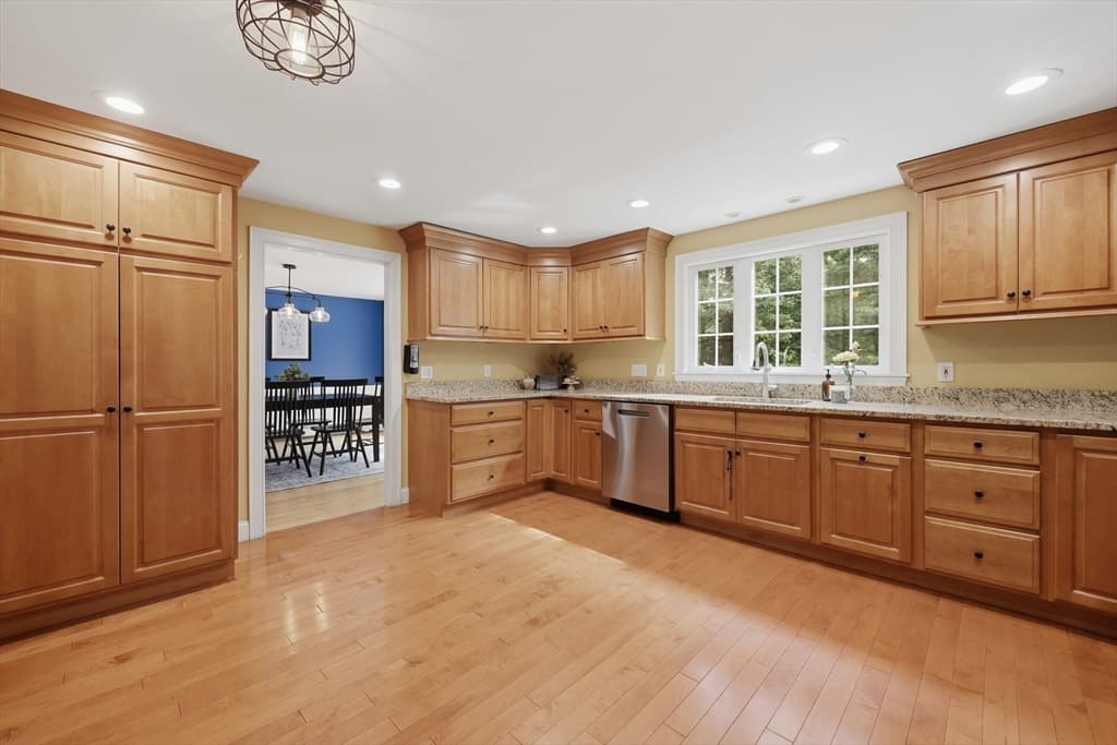 26 Kathleen Dr, Andover MA 01810 photo 6