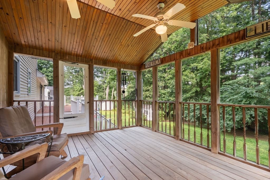 27 Irene Ave, Billerica MA 01821 photo 3
