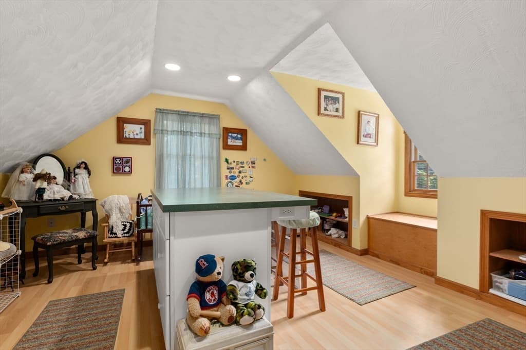 27 Irene Ave, Billerica MA 01821 photo 33