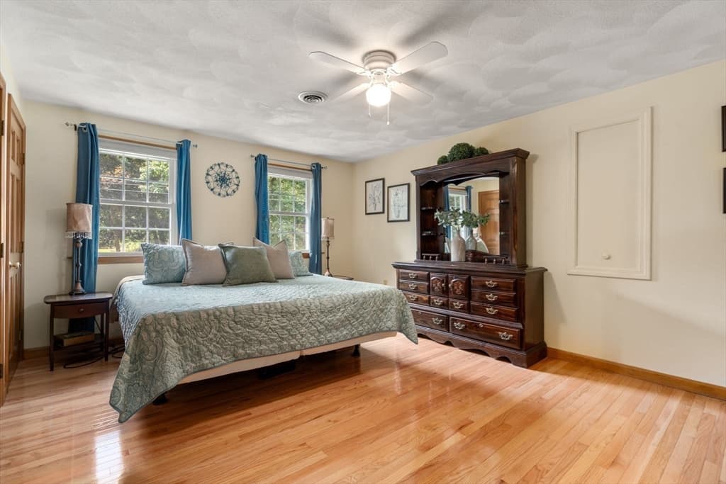 27 Irene Ave, Billerica MA 01821 photo 21