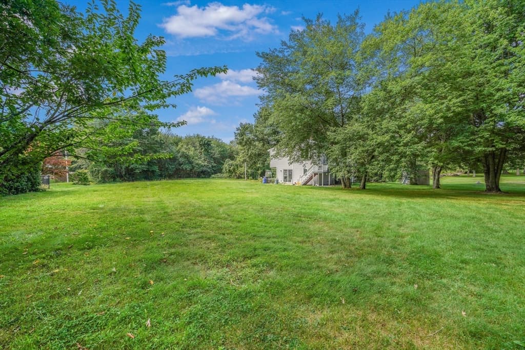 37 Slade St, Swansea MA 02777 photo 32