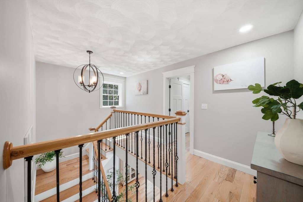 25 Margate Ave, Saugus MA 01906 photo 24