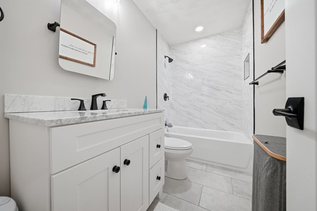 25 Margate Ave, Saugus MA 01906 photo 33