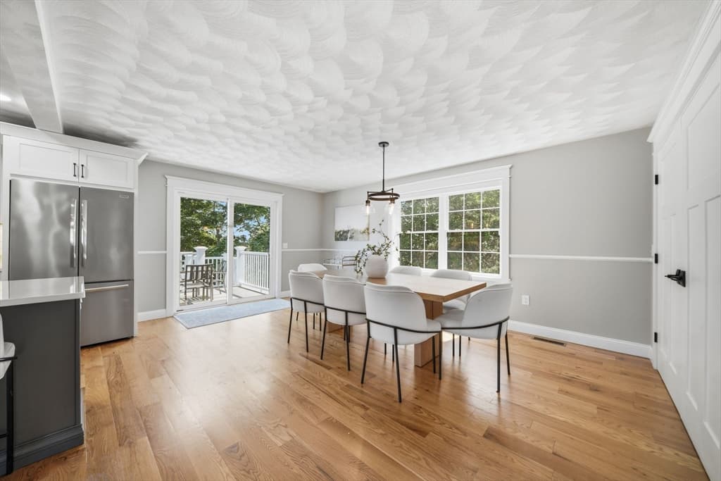 25 Margate Ave, Saugus MA 01906 photo 18