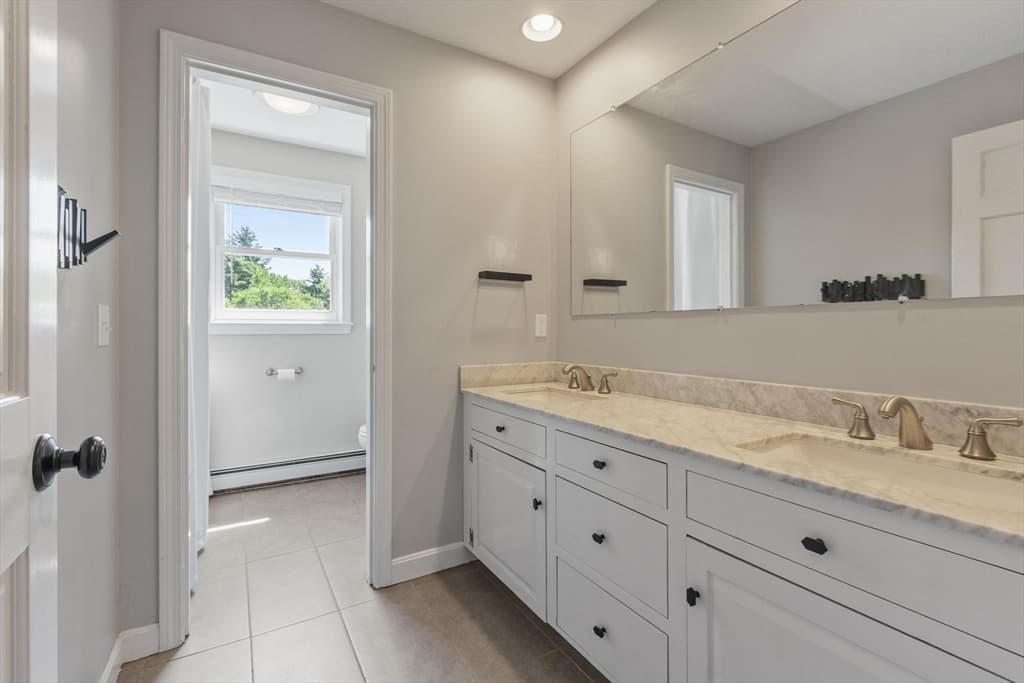 11 Francis Ave, Lunenburg MA 01462 photo 28