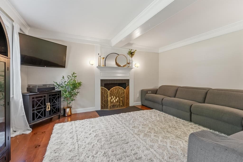 11 Francis Ave, Lunenburg MA 01462 photo 8