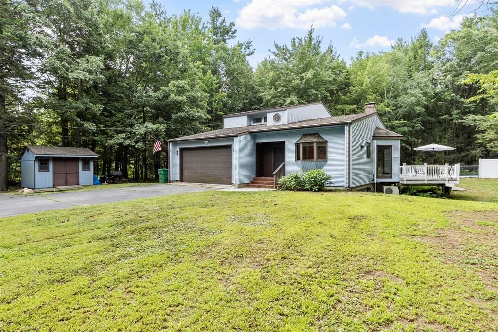 99 Baptist Common Rd, Templeton MA 01468