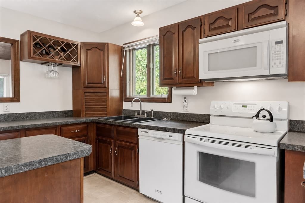 Single Family Residence at 99 Baptist Common Rd, Templeton MA 01468, Templeton, photo 18 of 40