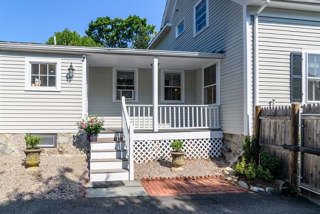 29 Cottage Street, Wellesley MA 02482 photo 17