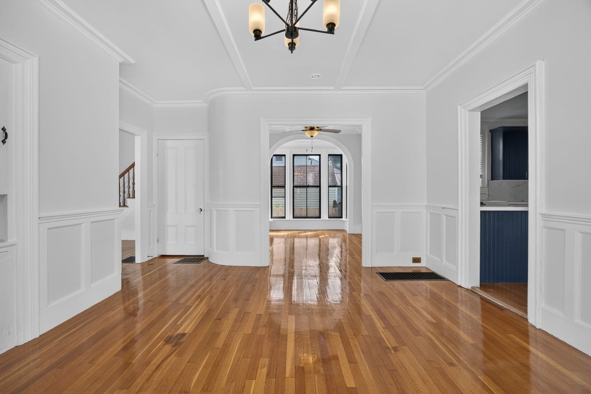 Single Family Residence at 7 S.Green St, Haverhill MA 01835, photo 12 of 40