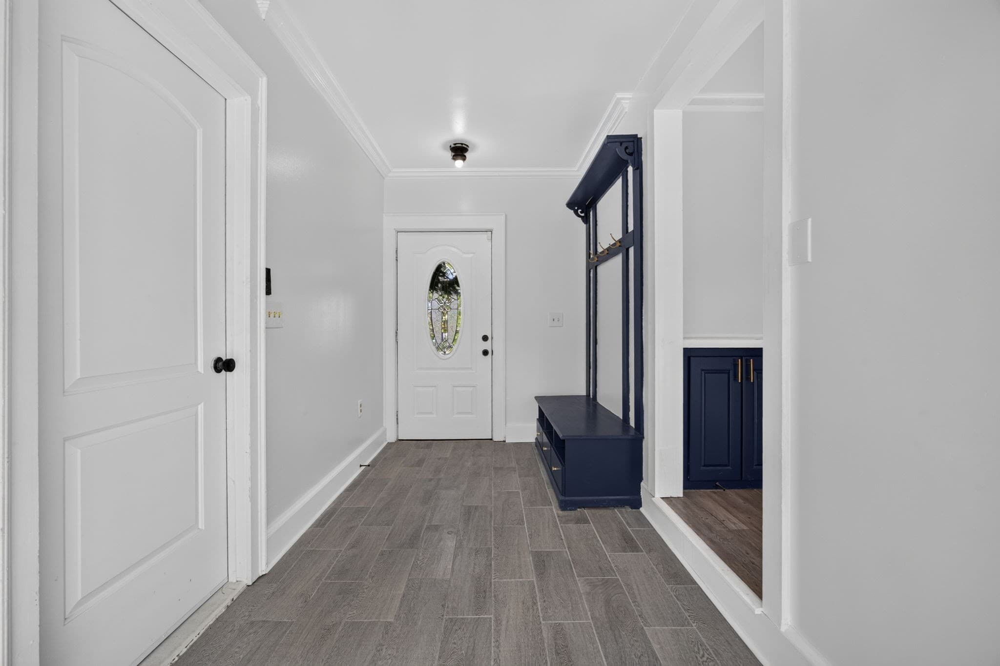 Single Family Residence at 7 S.Green St, Haverhill MA 01835, photo 7 of 40