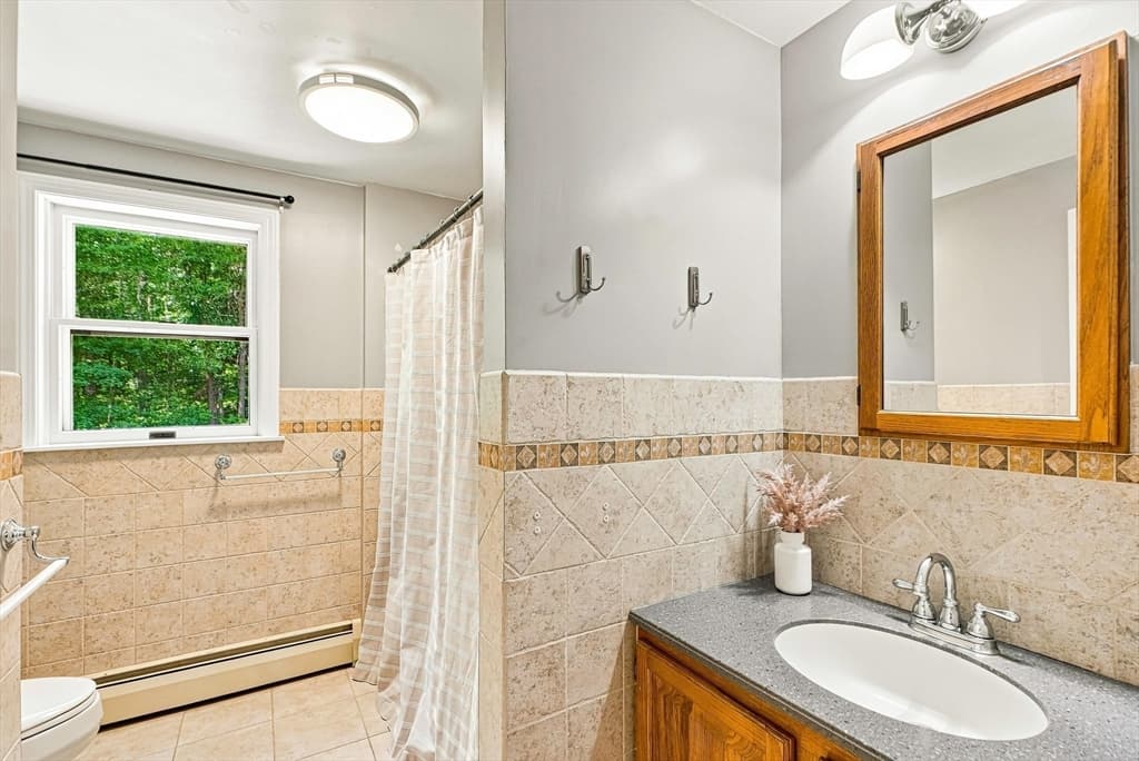 97 Lee St, West Boylston MA 01583 photo 37