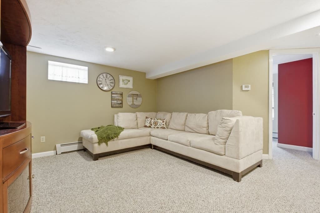 6 Locke Road, Billerica MA 01821 photo 24