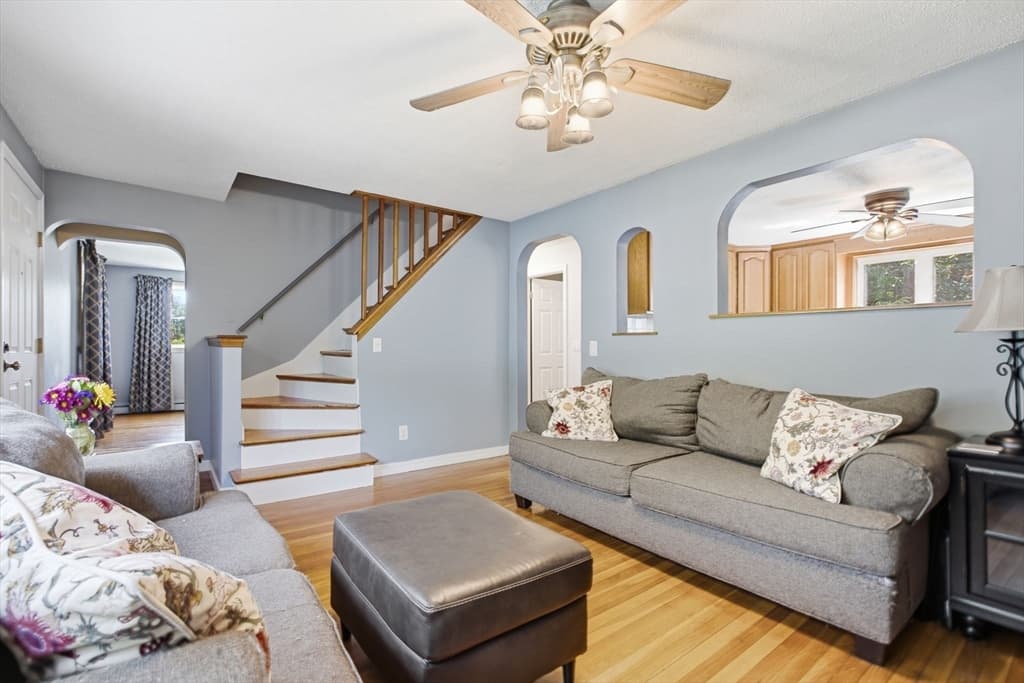 6 Locke Road, Billerica MA 01821 photo 10