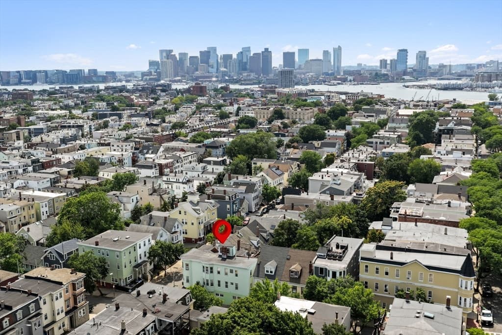 192 Lexington St, Boston MA 02128 photo 3