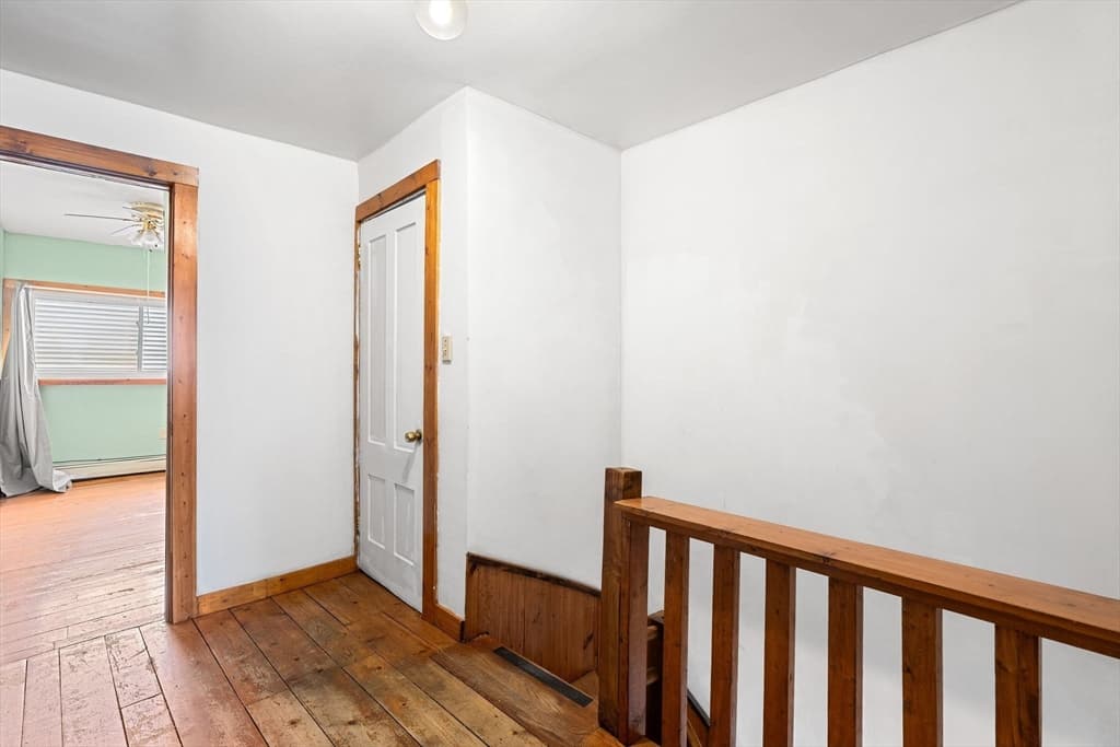 192 Lexington St, Boston MA 02128 photo 28