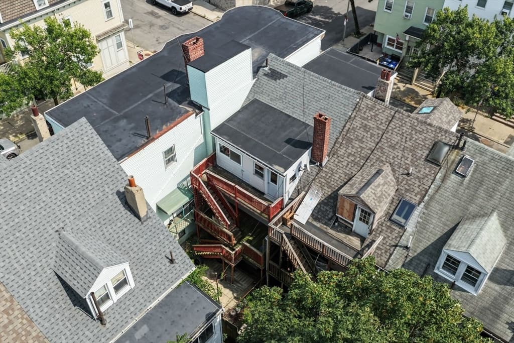 192 Lexington St, Boston MA 02128 photo 9