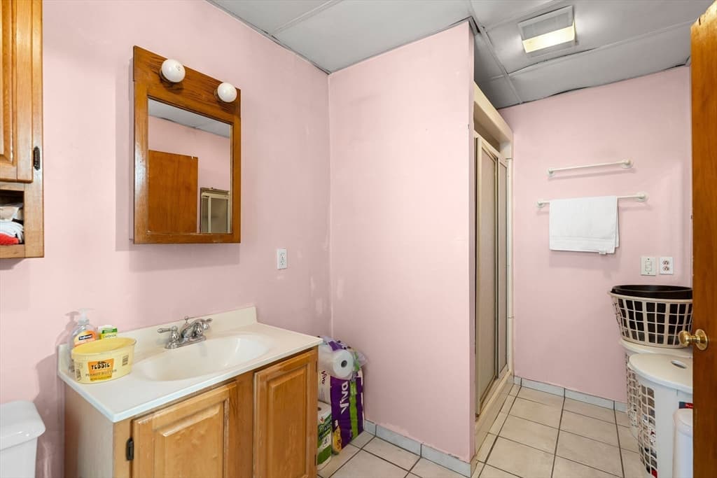 192 Lexington St, Boston MA 02128 photo 25