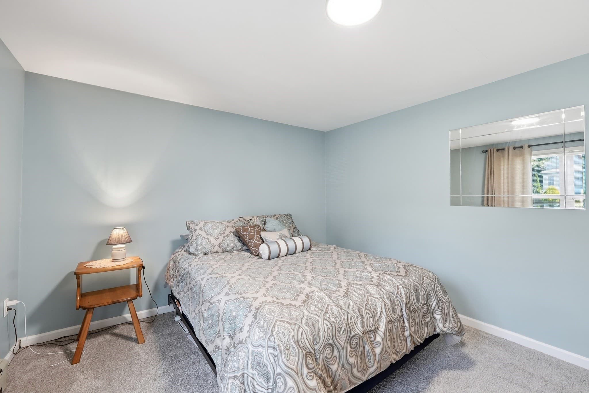 Single Family Residence at 10 Scandinavia Ave, Worcester MA 01603, photo 14 of 37