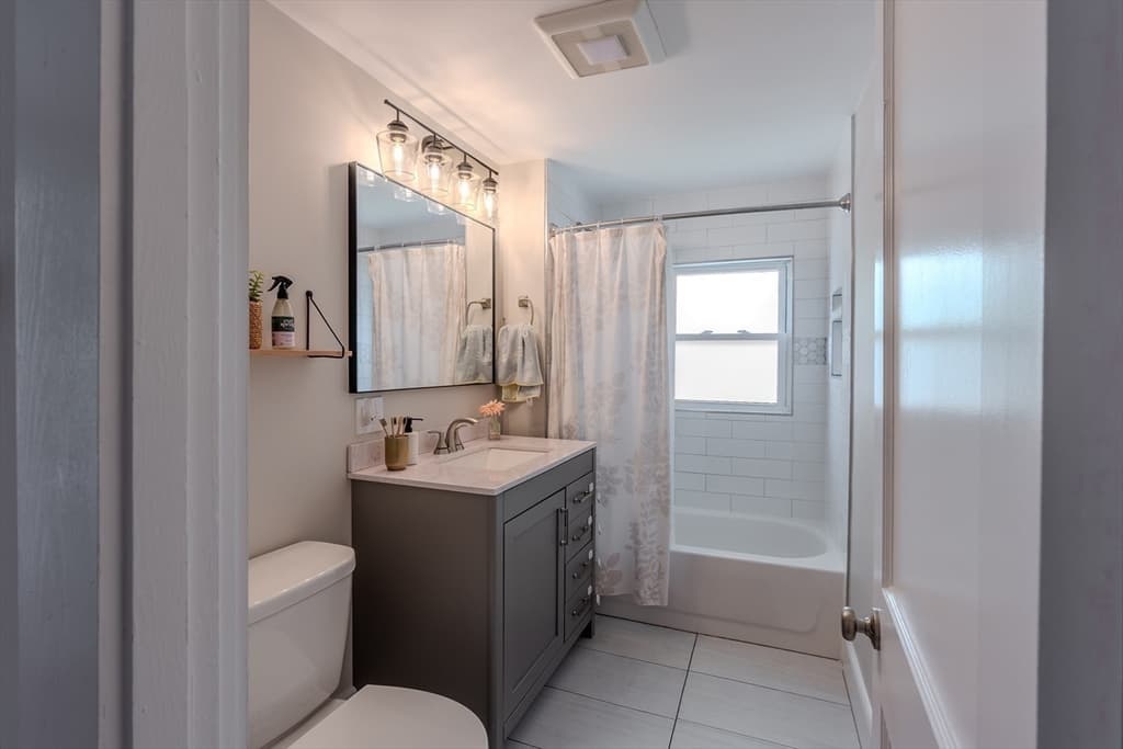 144 Salem Street, Reading MA 01867 photo 26