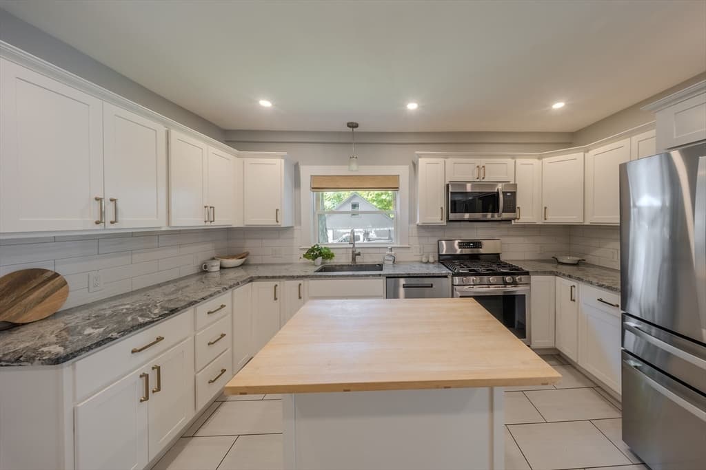 144 Salem Street, Reading MA 01867 photo 11