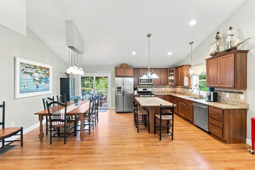 135 Brandywyne Ct # 135, South Kingstown RI 02879 photo 4