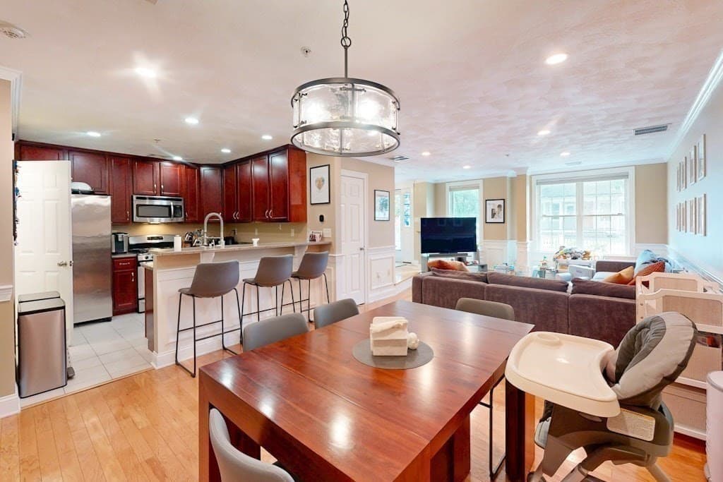 215 Harvard # 19, Medford MA 02155 photo 6