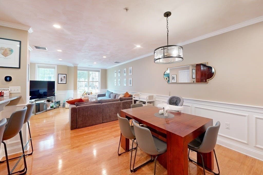 215 Harvard # 19, Medford MA 02155 photo 5