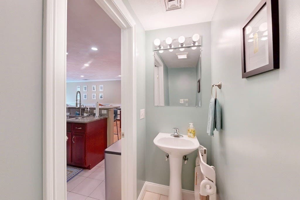215 Harvard # 19, Medford MA 02155 photo 8