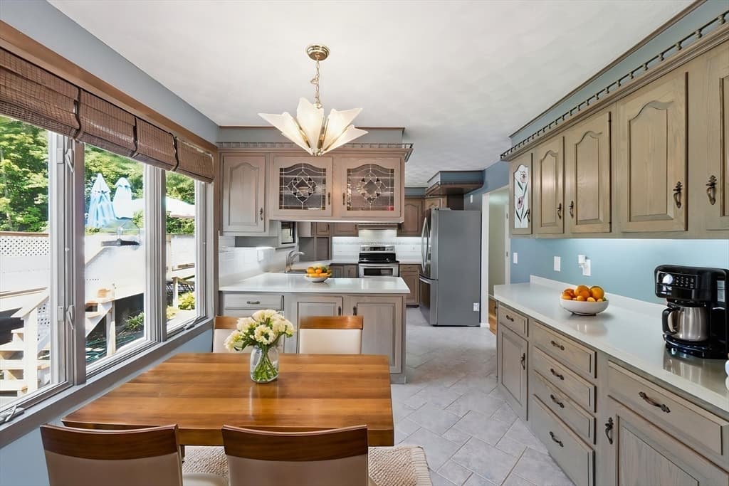 45 Stoneleigh Road, Worcester MA 01606 photo 7