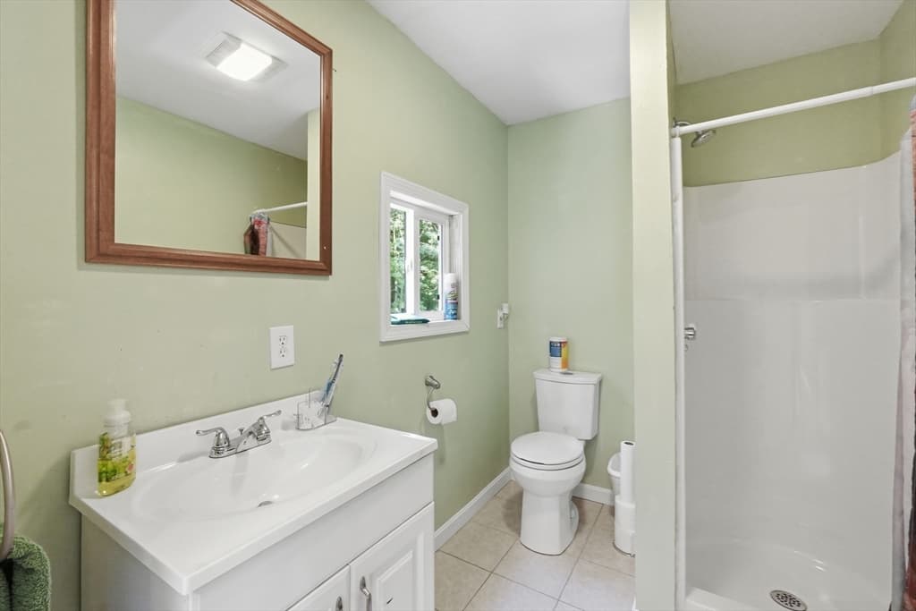 45 Stoneleigh Road, Worcester MA 01606 photo 33