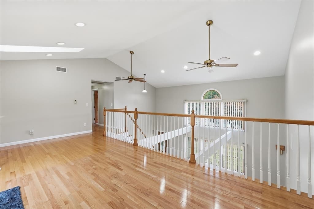 45 Stoneleigh Road, Worcester MA 01606 photo 19