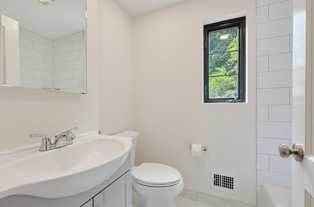 948 Belmont St # 948, Watertown MA 02472 photo 19