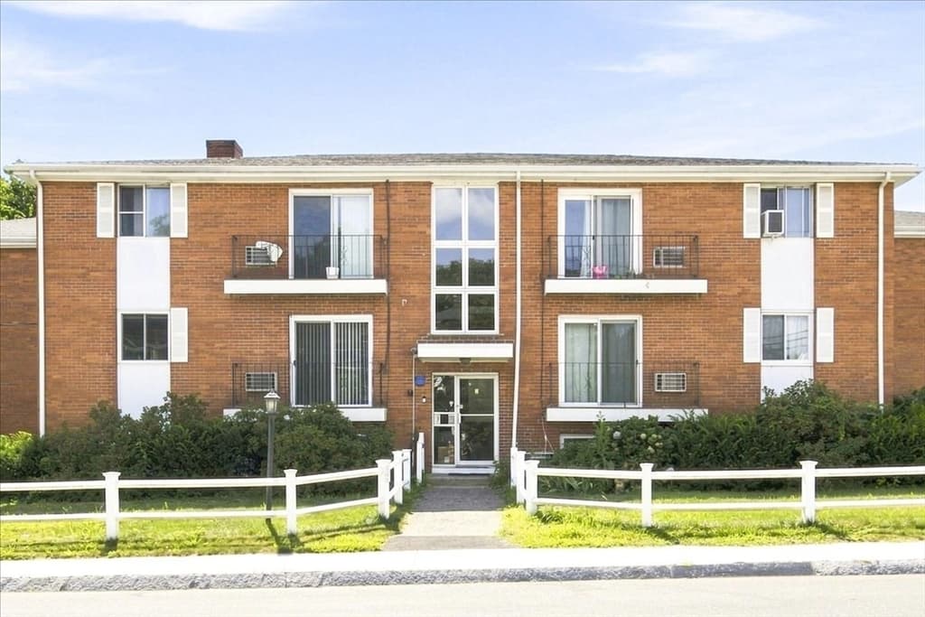 7 Endicott Street # 3, Norwood MA 02062