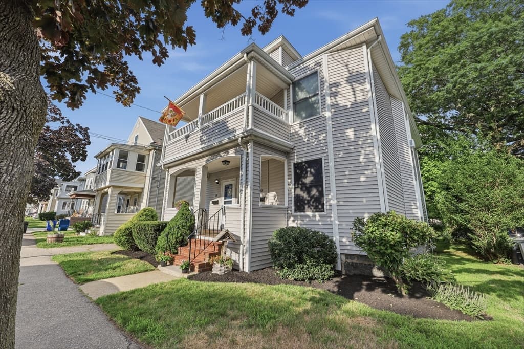 18-20 Endicott Street, Quincy MA 02169 photo 3