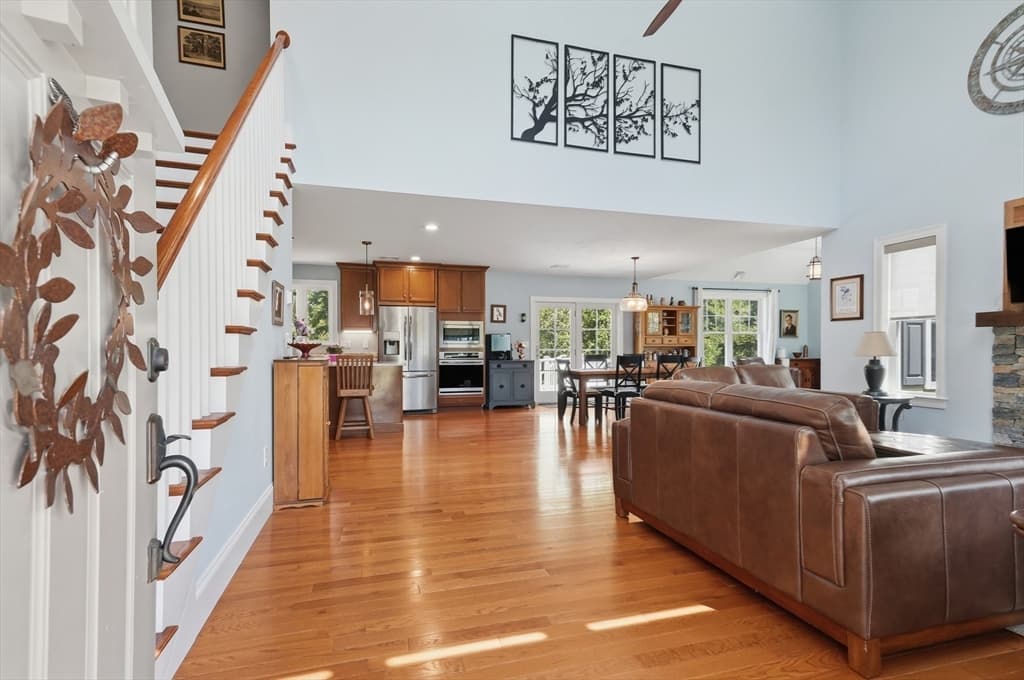 31 Bristol Road, Pembroke MA 02359 photo 4