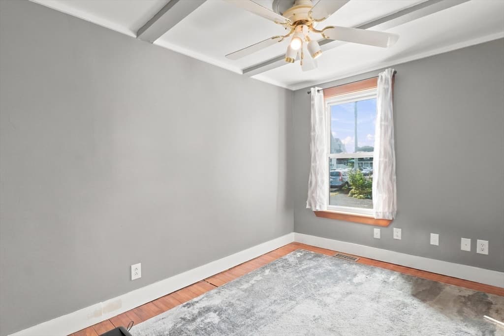 8 Sylvan Street, Gloucester MA 01930 photo 17