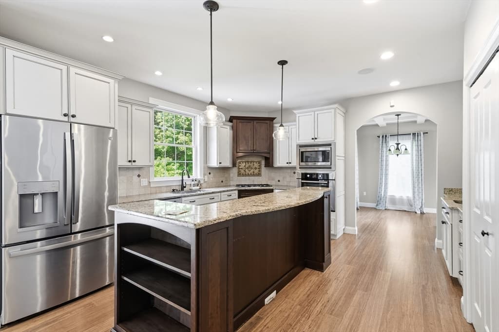 80 Oregon Ave, Braintree MA 02184 photo 6