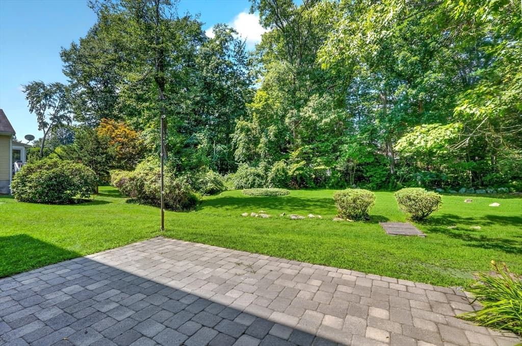 1 Ruben Duren Way, Bedford MA 01730 photo 26