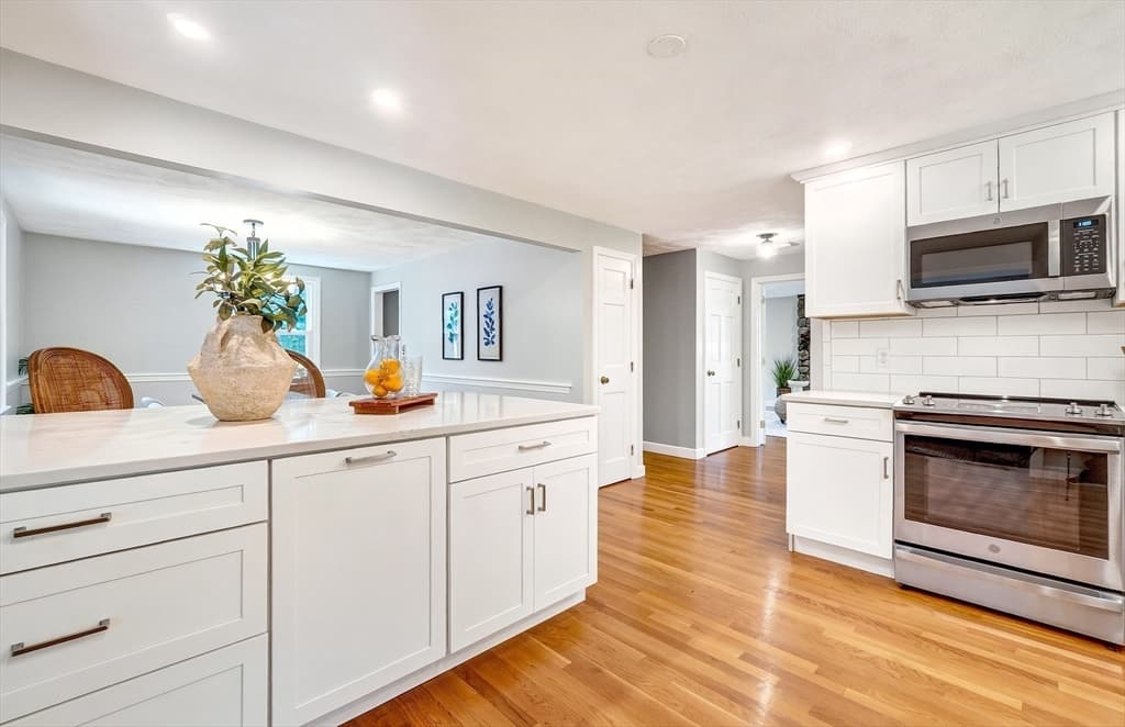 1 Ruben Duren Way, Bedford MA 01730 photo 4