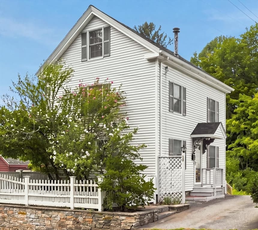 58 Morton Street # A, Andover MA 01810