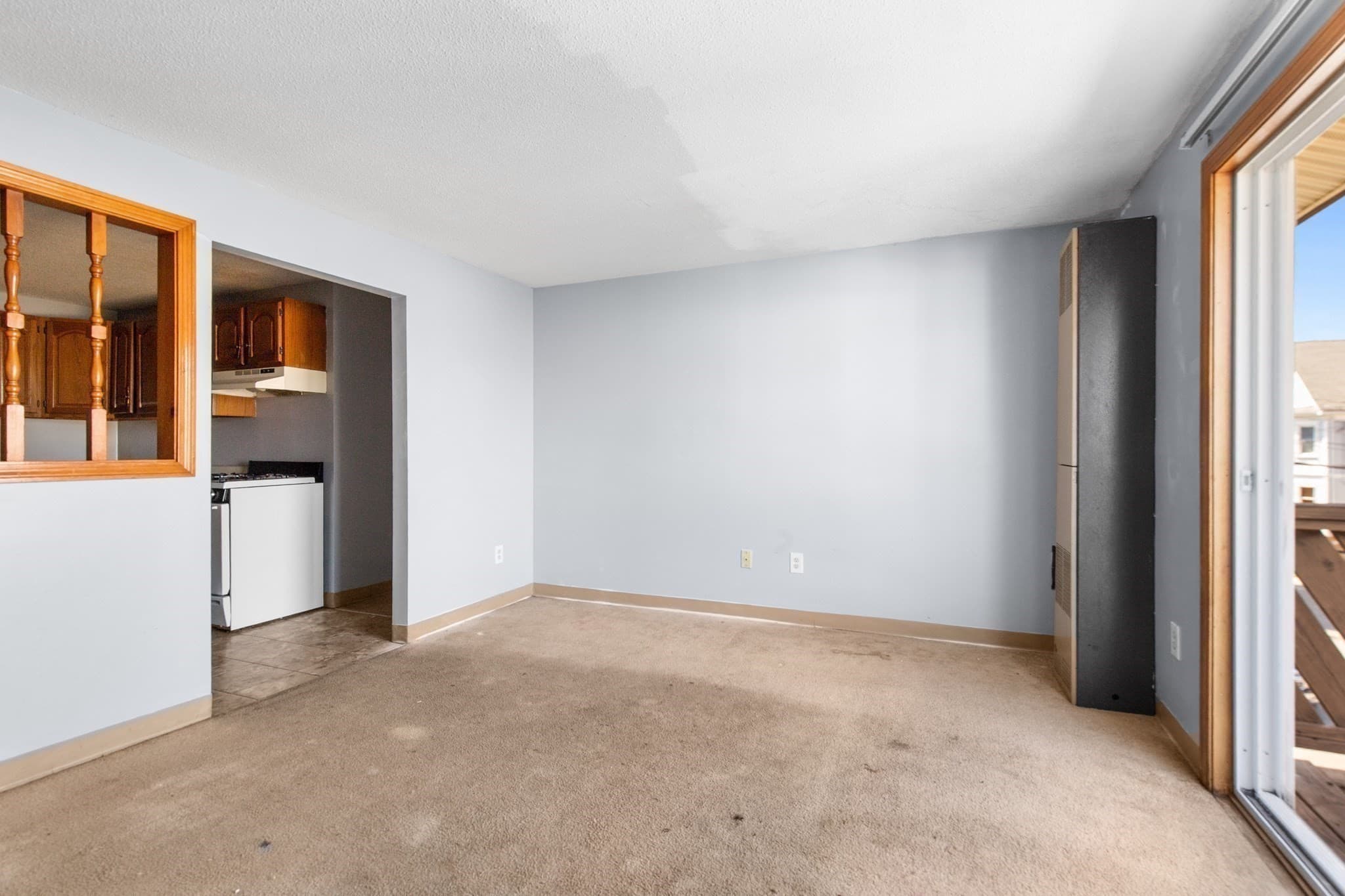 Condominium at 24 Larch St # 8, New Bedford MA 02740, New Bedford, photo 6 of 14