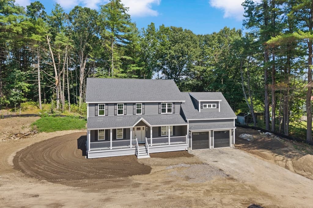 80 Hampstead St, Methuen MA 01844 photo 2