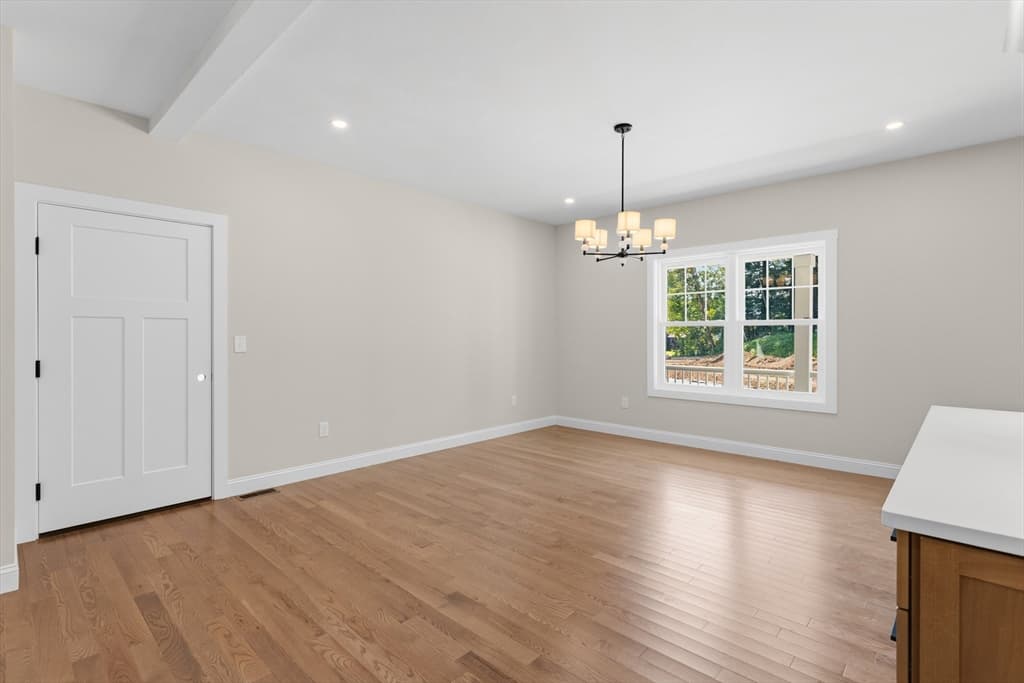 80 Hampstead St, Methuen MA 01844 photo 7