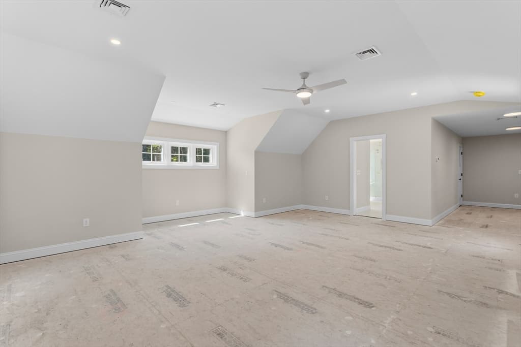 80 Hampstead St, Methuen MA 01844 photo 15