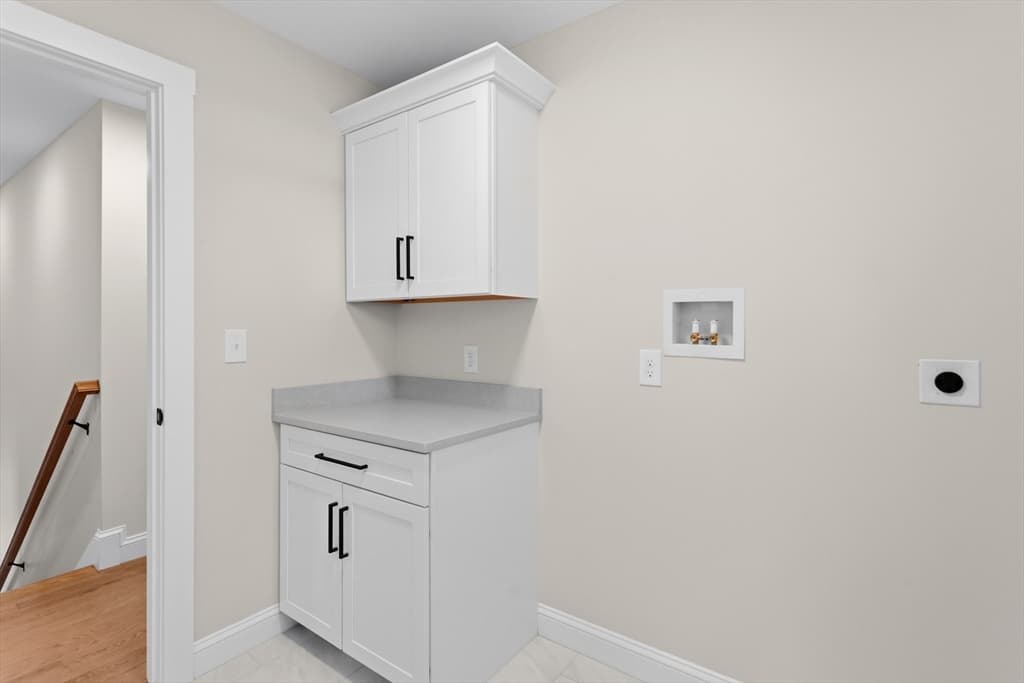 80 Hampstead St, Methuen MA 01844 photo 31