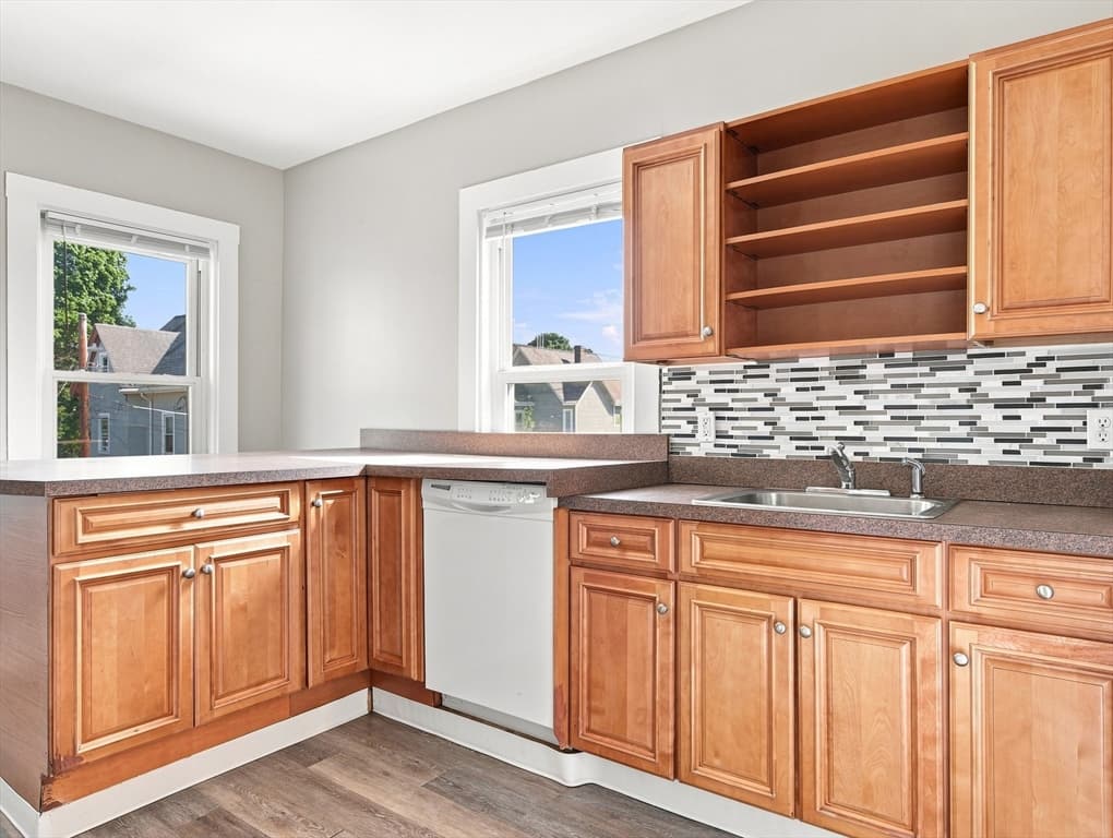 18 Crawford Street, Malden MA 02148 photo 24