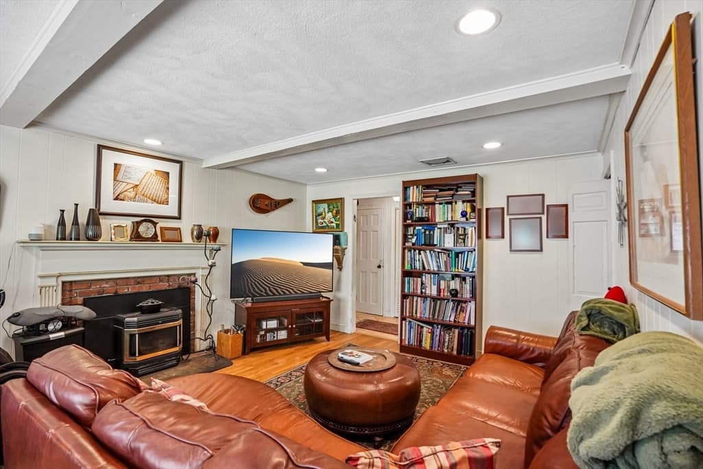 33 Carter Drive, Framingham MA 01701 photo 19