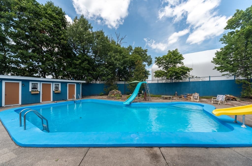 30 Phillips Ave, Stoughton MA 02072 photo 7